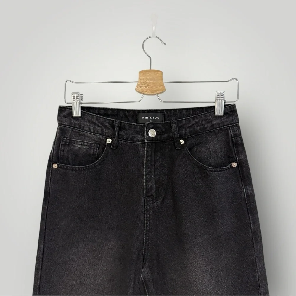 White Fox Straight Leg Black Jeans Sz S‎ Small